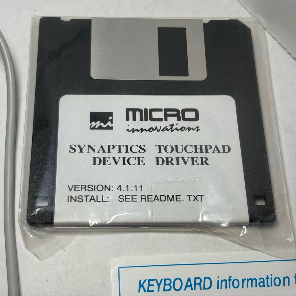 Vintage 90s Micro Innovations Ergonomic Keyboard with Touch Pad KB98T - Picture 6 of 10